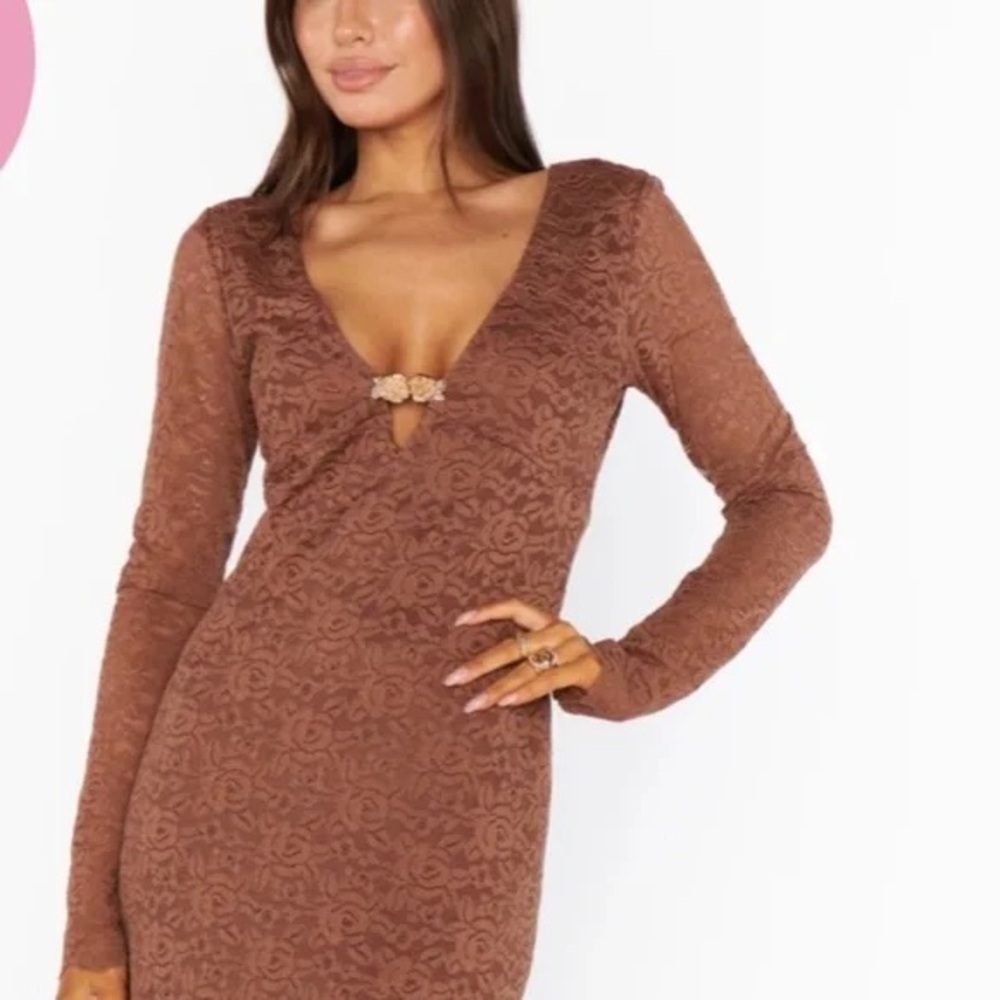 Show Me Your MuMu Long Sleeve Brown Lace Bodycon Dress with Decorative Clip